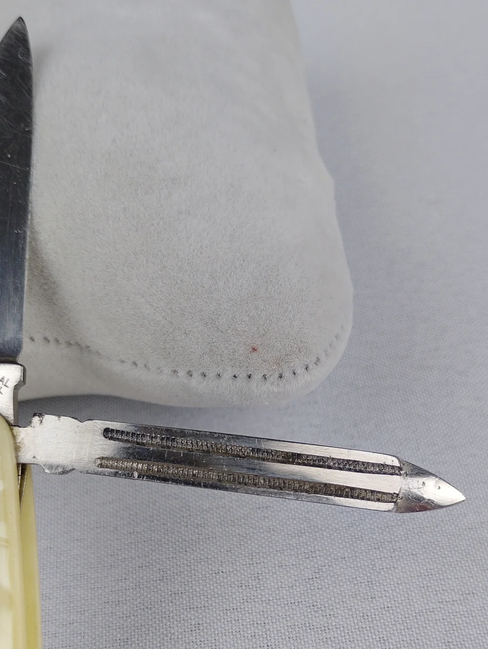 Hill Novelties Vintage Multi-Tool Pocket Knife .